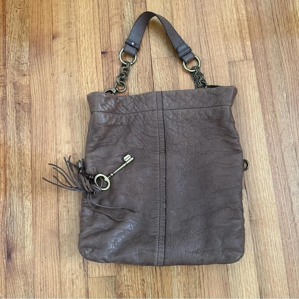 Fossil Brown Pebbled Leather Key +